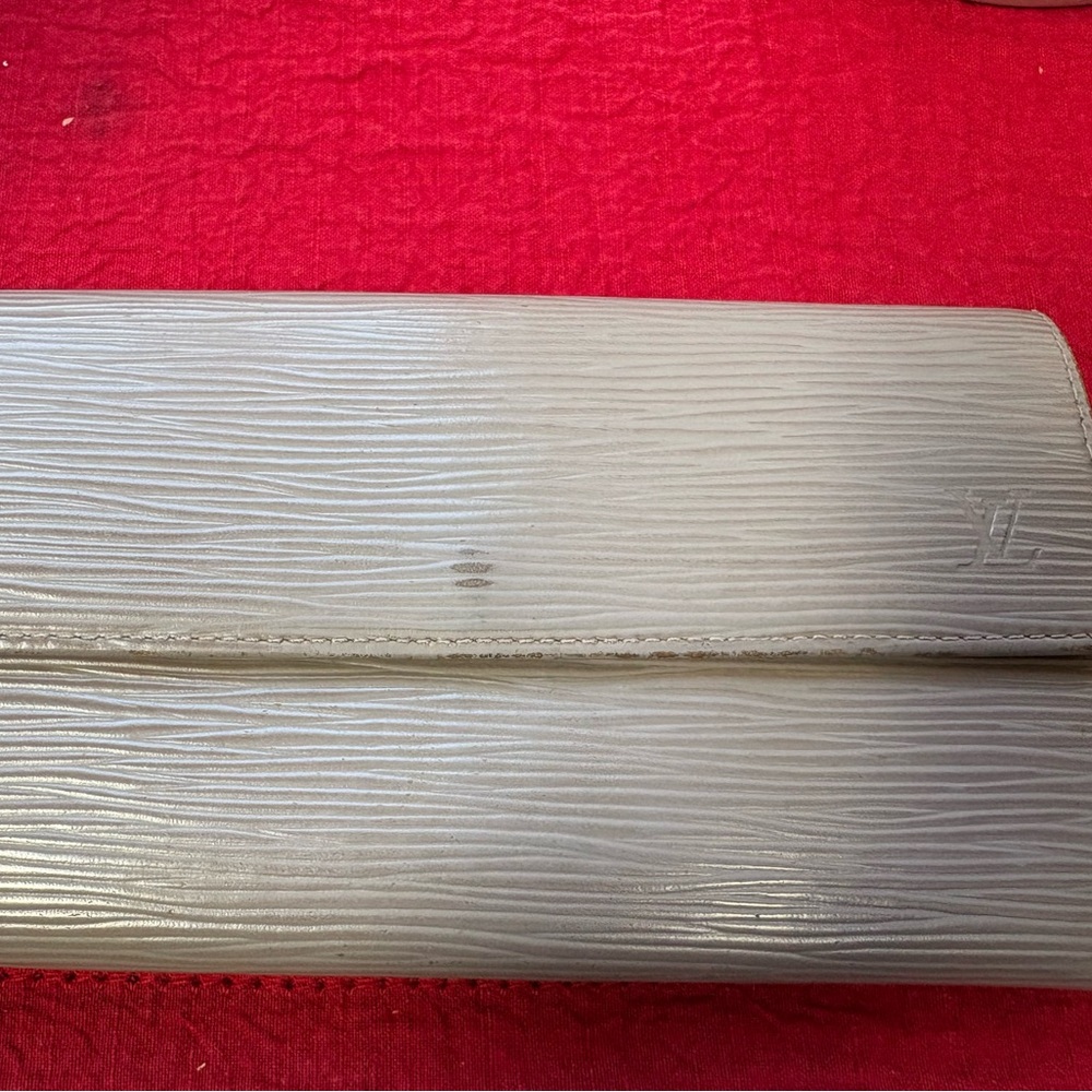 Louis Vuitton Epi Gray Wallet